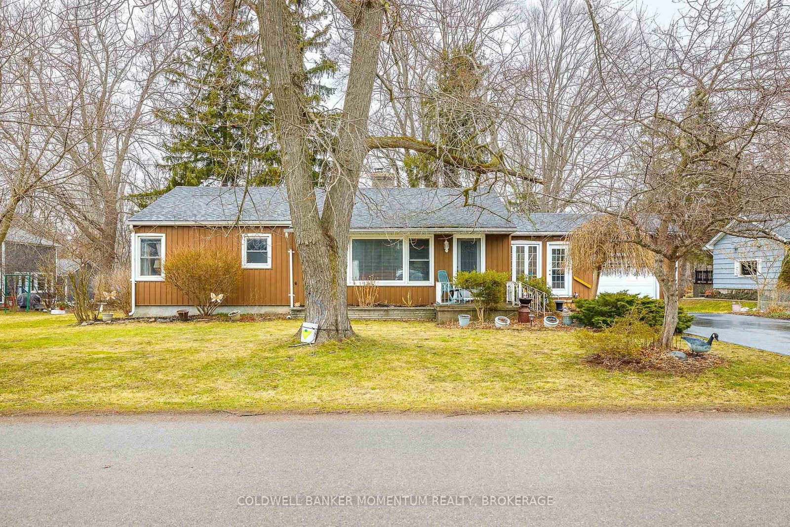 3660 Hazel Street, Fort Erie, ON — photo 2