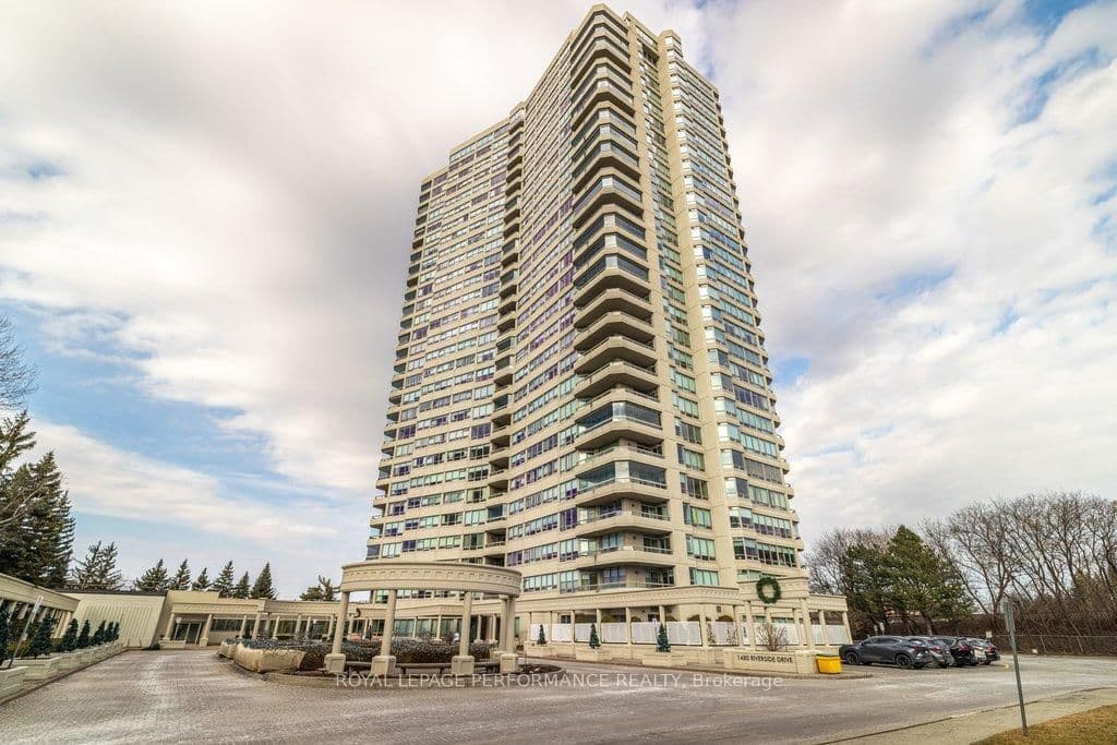 905 - 1480 Riverside Drive, Ottawa, ON