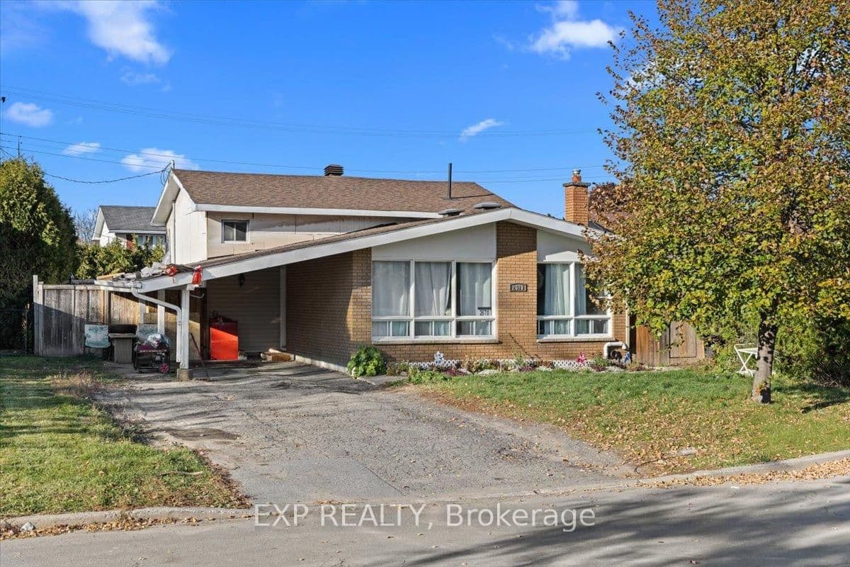 2670 Stone Crescent, Ottawa, ON
