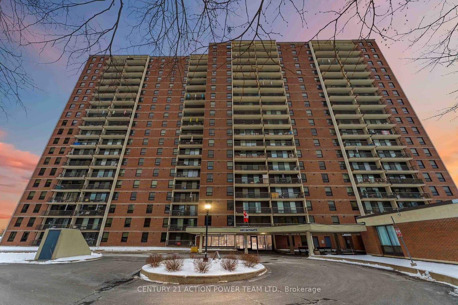 807 - 665 Bathgate Drive, Ottawa, ON