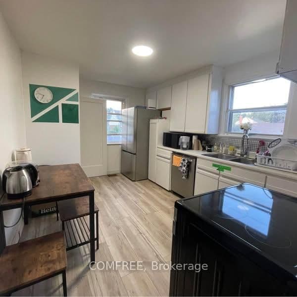 235 Belford Crescent, Ottawa, ON — photo 2