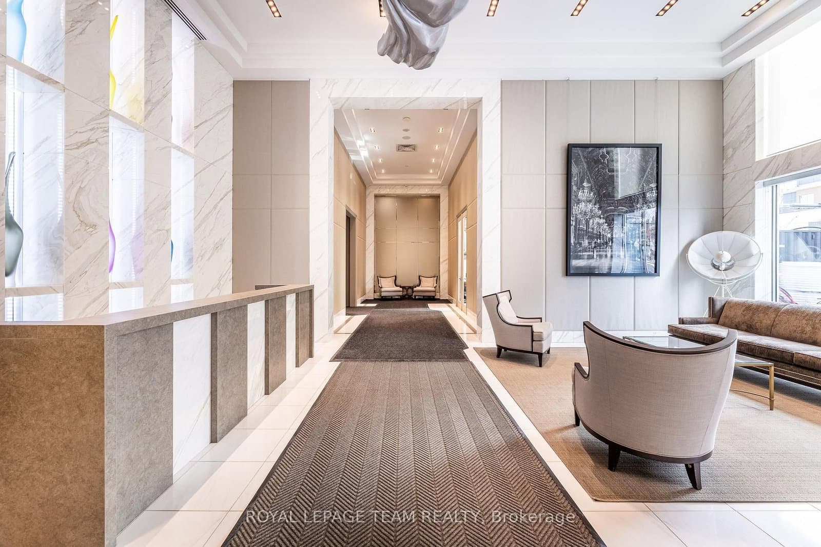 1110 - 111 Champagne Avenue, Ottawa, ON — photo 3