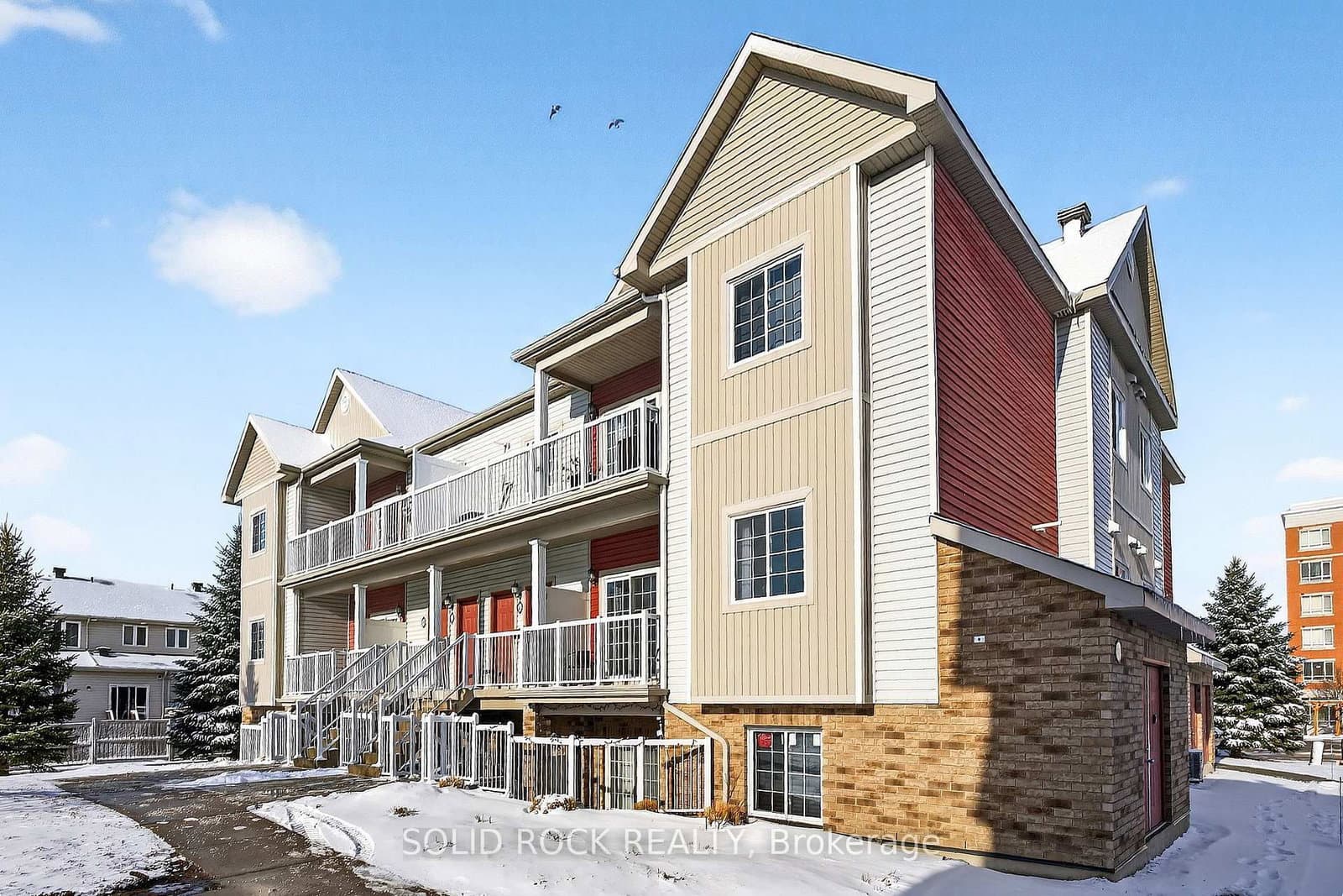 K - 101 Artesa Private, Ottawa, ON — photo 2