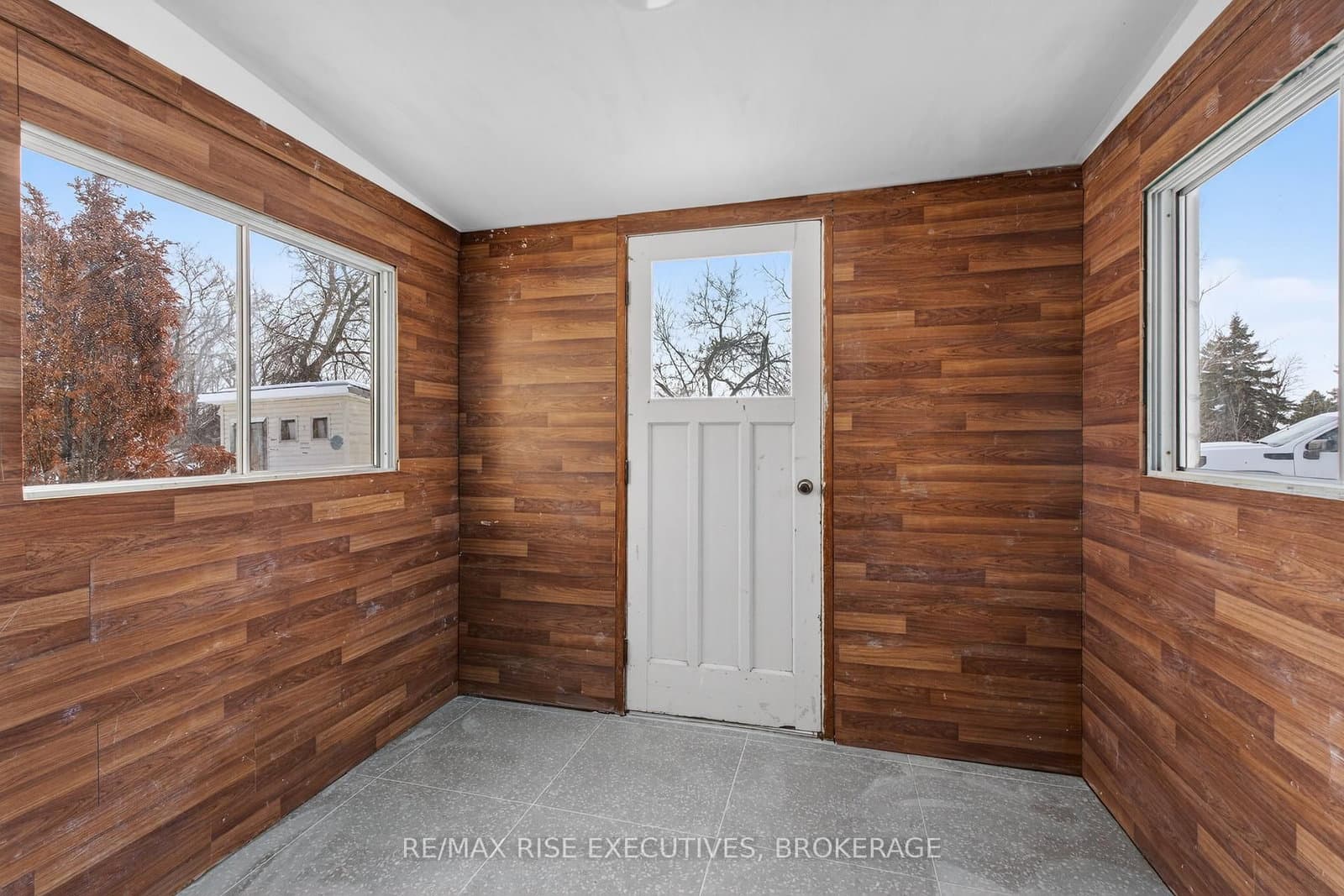 750 Moira Road, Stirling, ON — photo 2