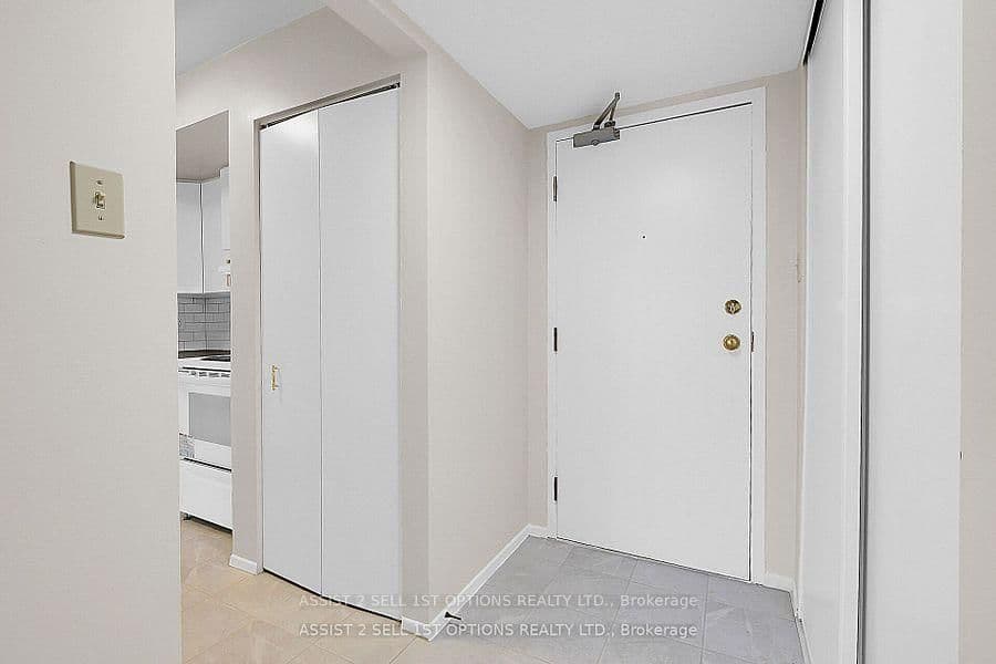 311 - 268 Lorry Greenberg Drive, Ottawa, ON — photo 3