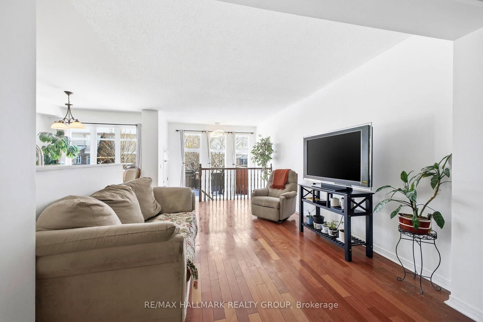 759 Everton Way, Ottawa, ON — photo 2