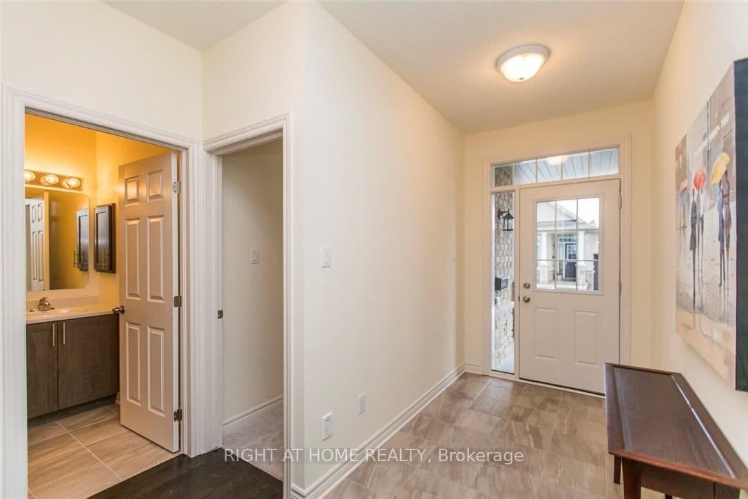 113 PASSAGEWAY Way, Kanata, ON — photo 3