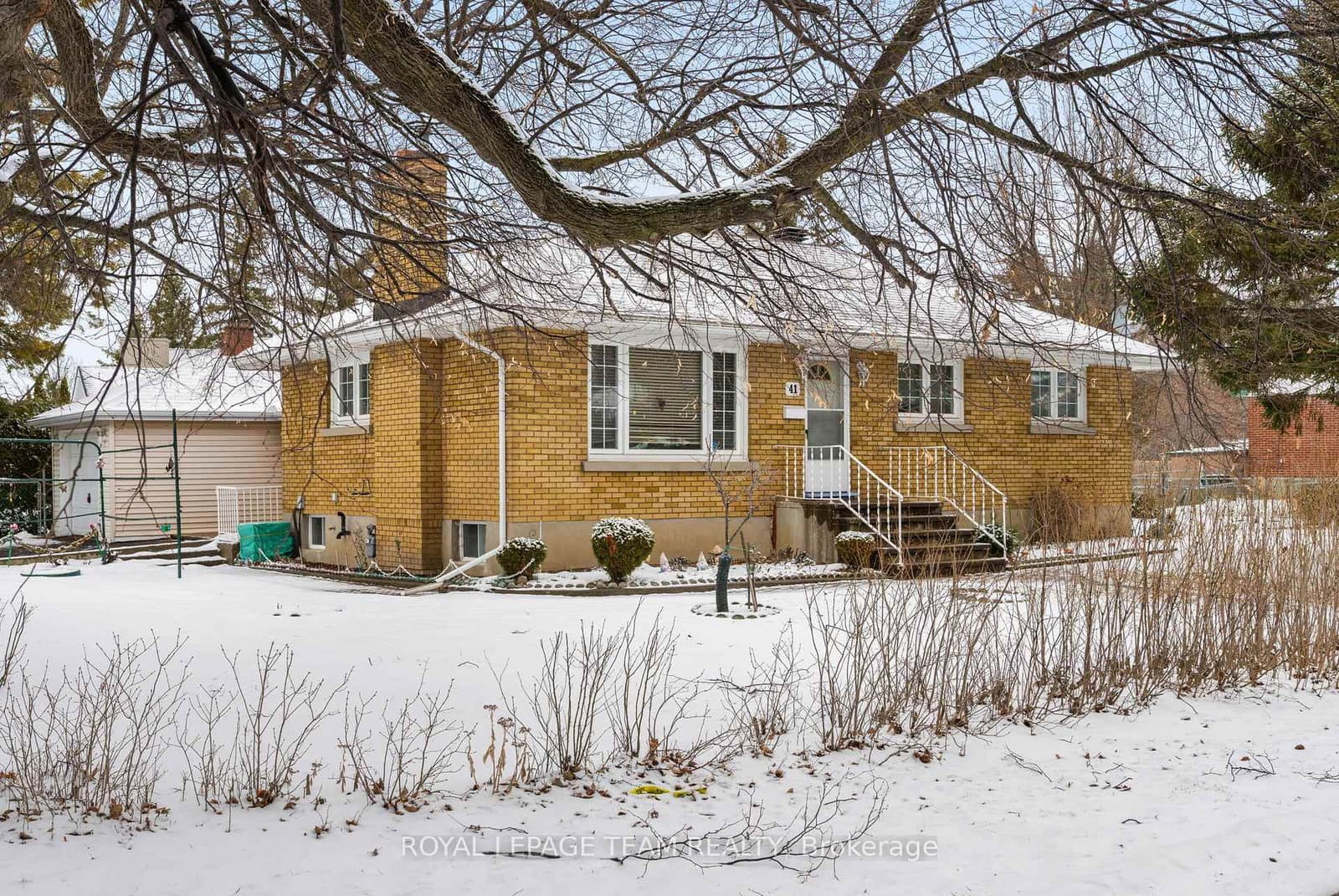 41 Capilano Drive, Ottawa, ON — photo 2