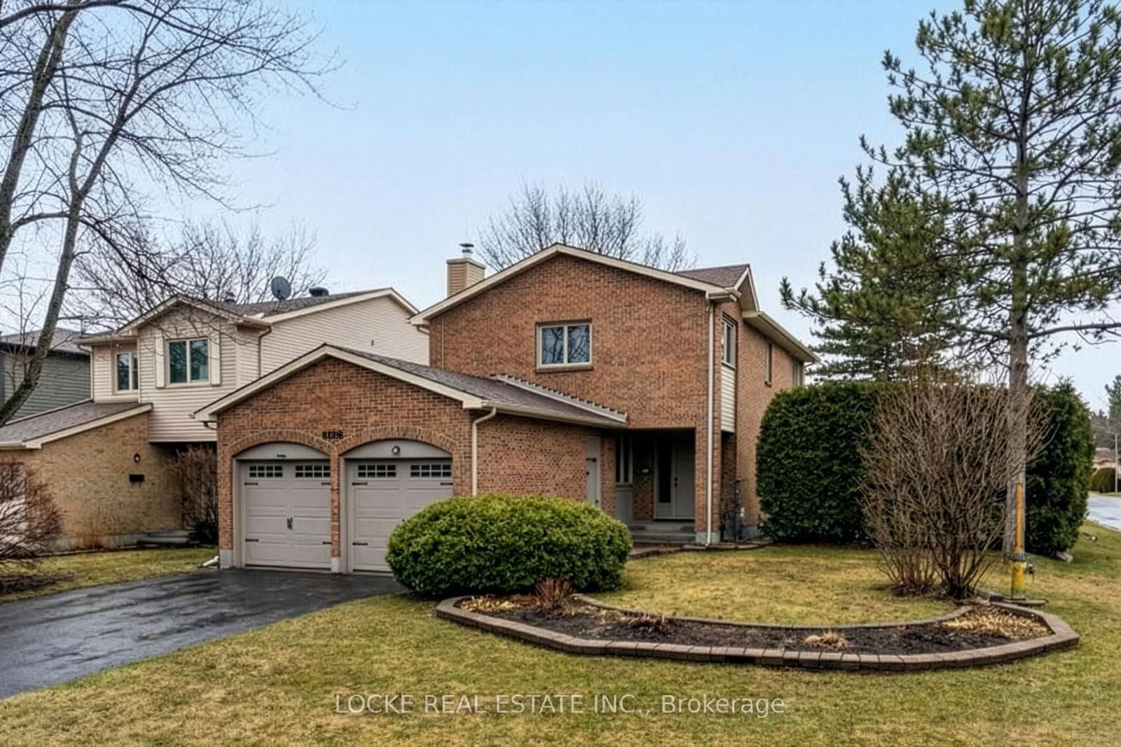 6096 Meadowhill Crescent, Orleans, ON