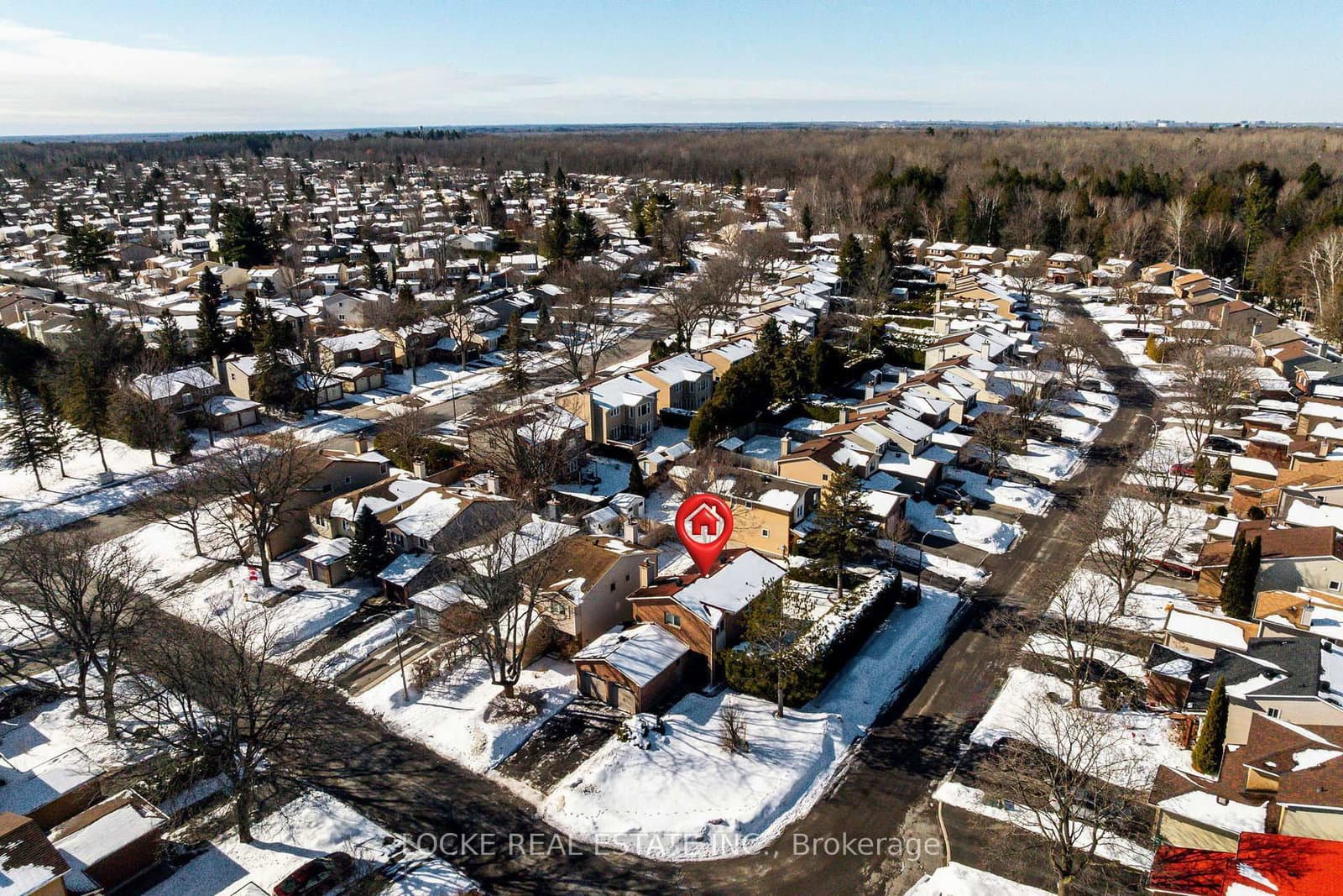 6096 Meadowhill Crescent, Orleans, ON — photo 2