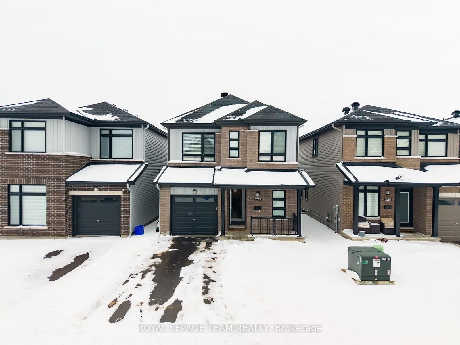 223 Turnbuckle Crescent, Ottawa, ON