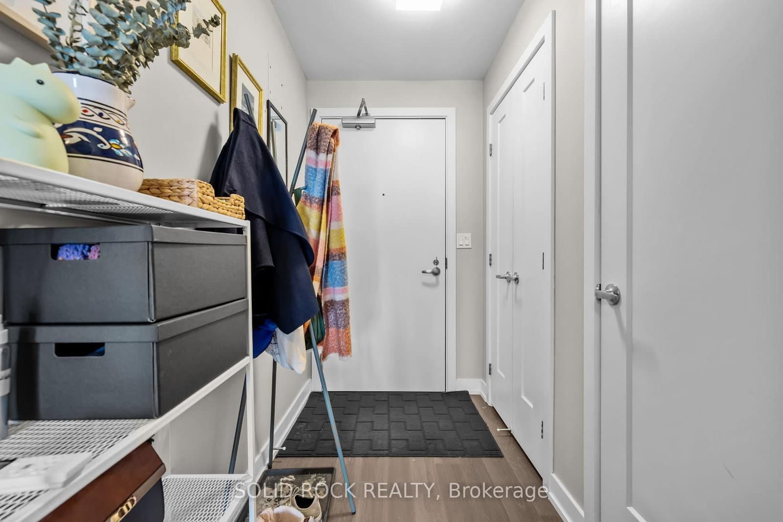 201 - 530 De Mazenod Avenue, Ottawa, ON — photo 3