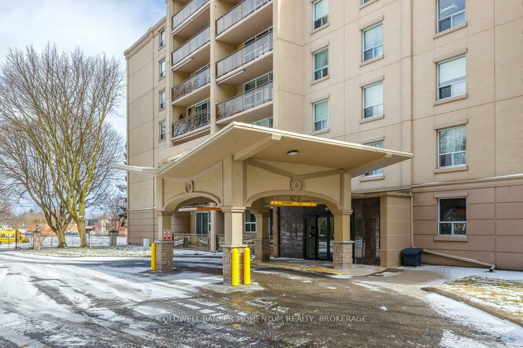 201 - 6390 Huggins Street, Niagara Falls, ON — photo 3