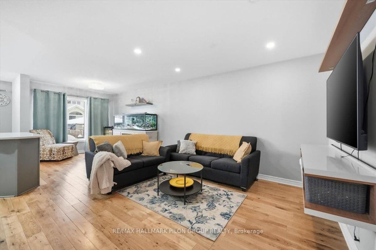 504 Allegro Way, Ottawa, ON — photo 2