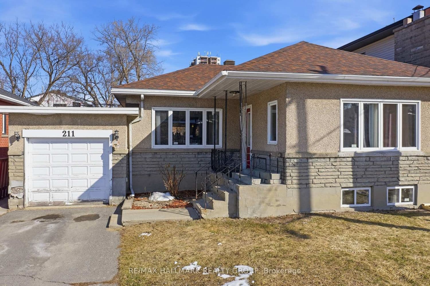 211 Columbus Avenue, Ottawa, ON
