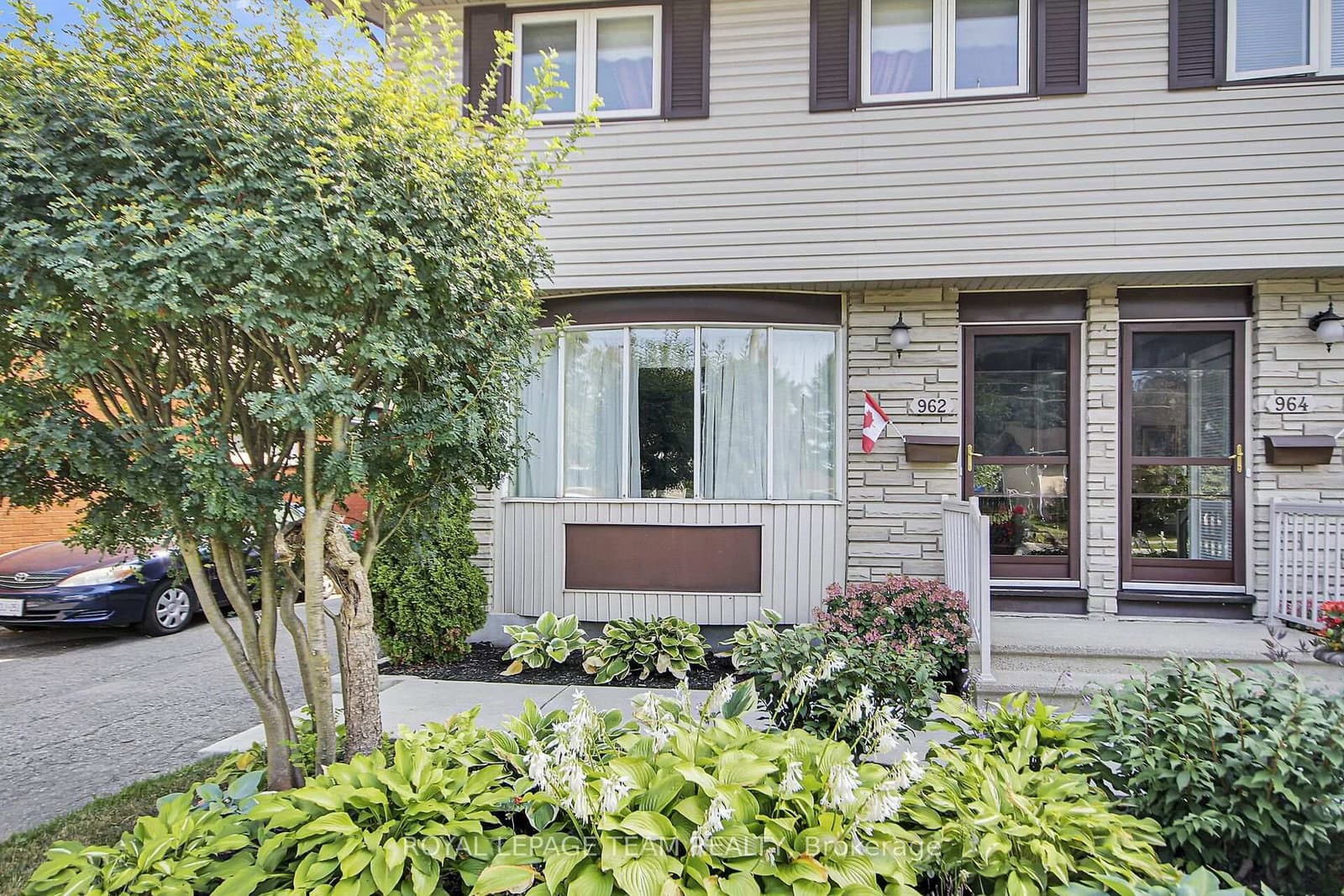 962 Dynes Road, Ottawa, ON — photo 3