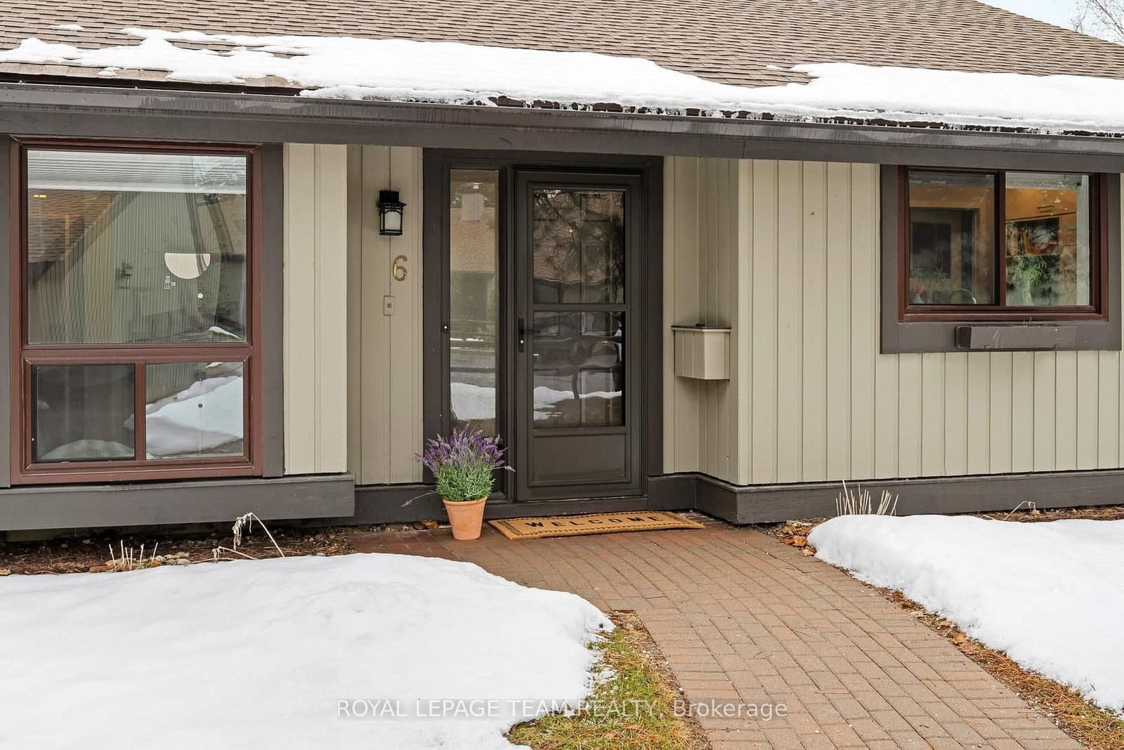 6 Kittansett Court, Ottawa, ON — photo 3