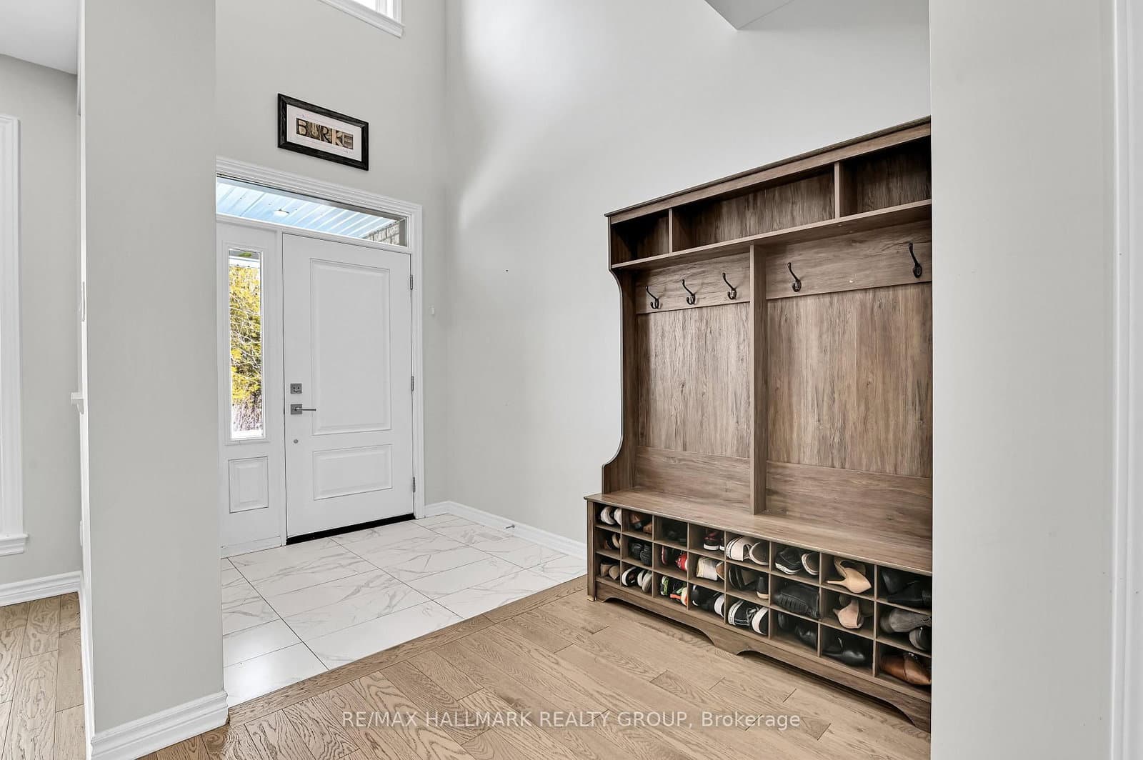 160 Eric Maloney Way, Ottawa, ON — photo 2