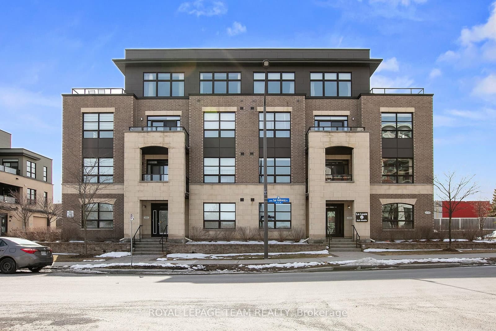 401 - 659 Sue Holloway Drive, Ottawa, ON — photo 2