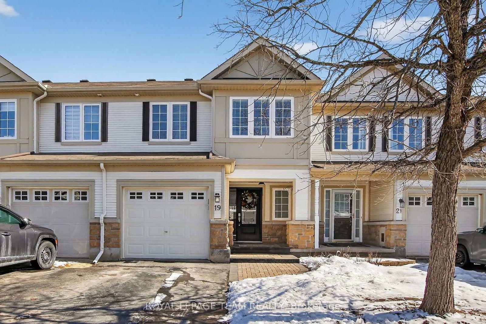 19 Goldthorpe Private, Ottawa, ON