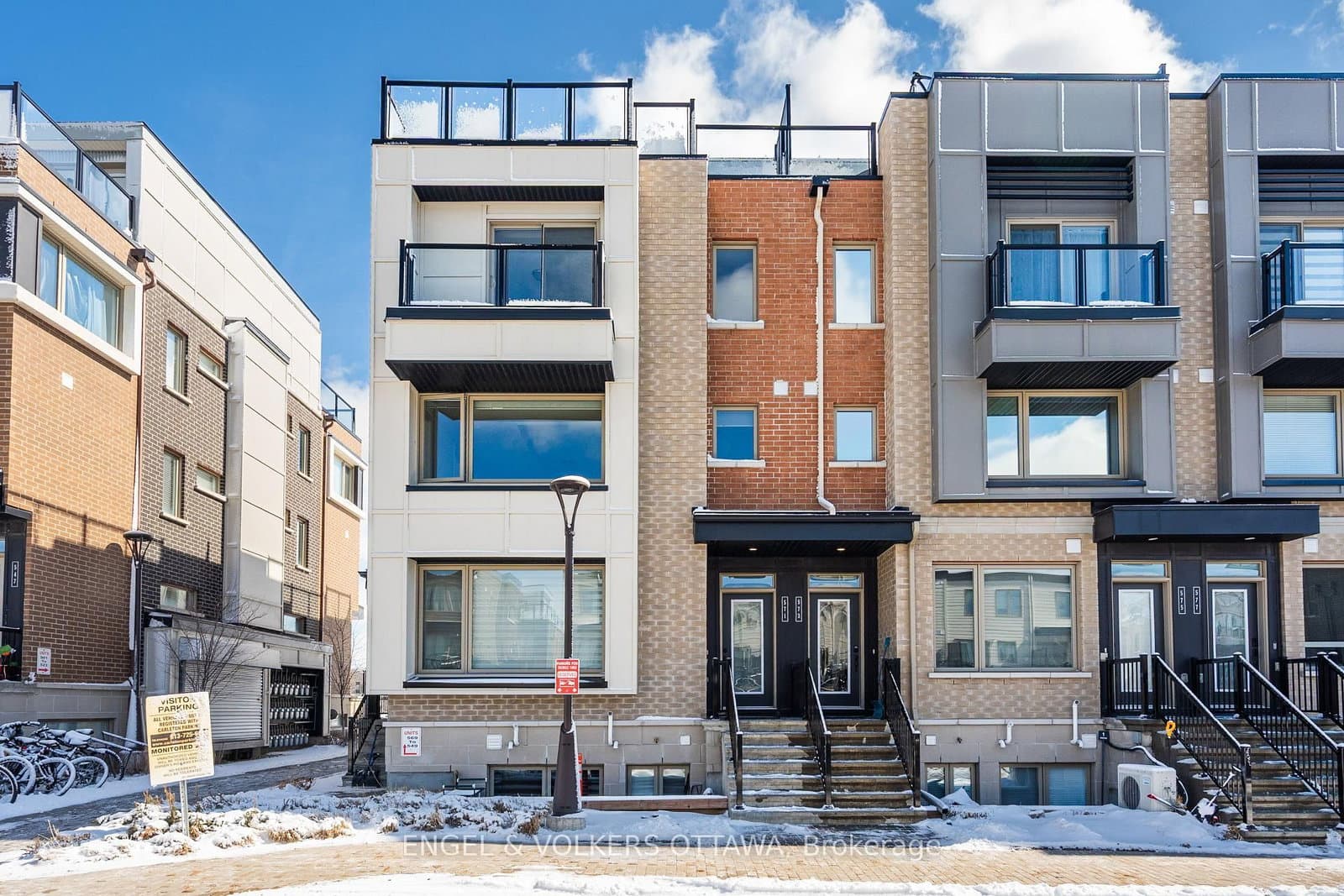 571 Ozawa Private, Ottawa, ON