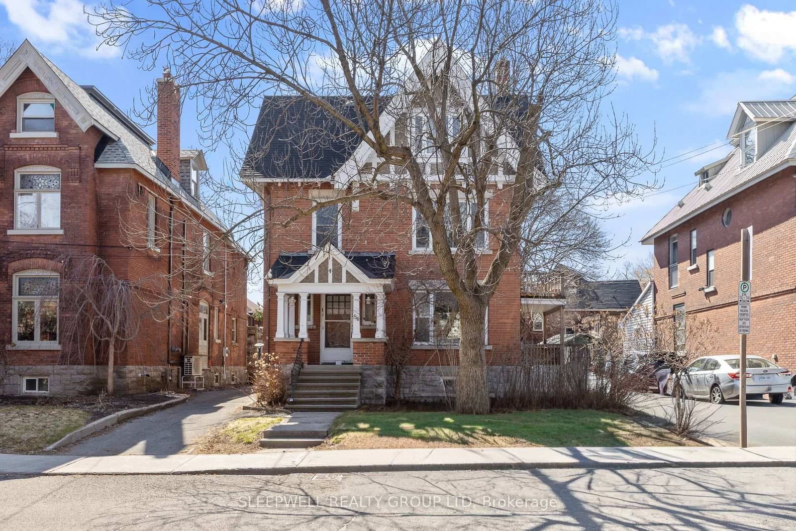 84 Fourth Avenue, Ottawa, ON