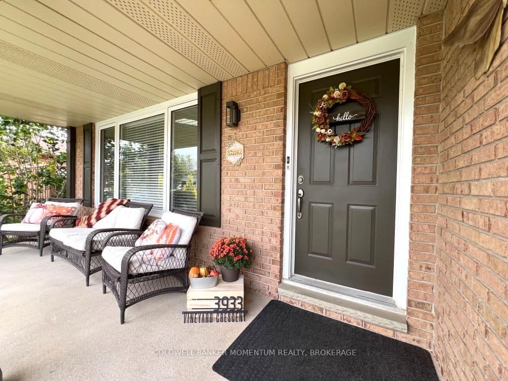 3933 Vineyard Crescent, Lincoln, ON — photo 3