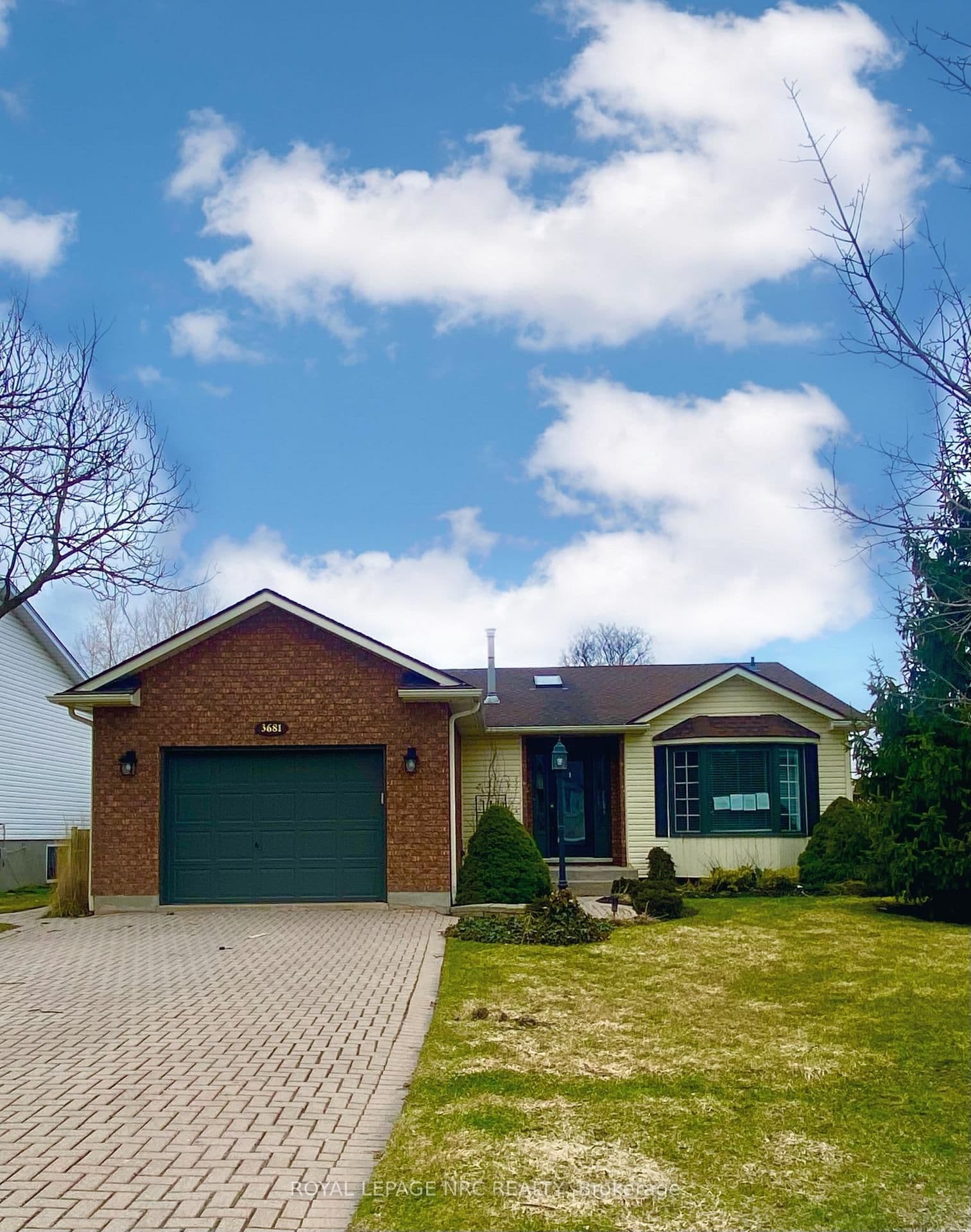 3681 Sussex Lane, Fort Erie, ON — photo 2