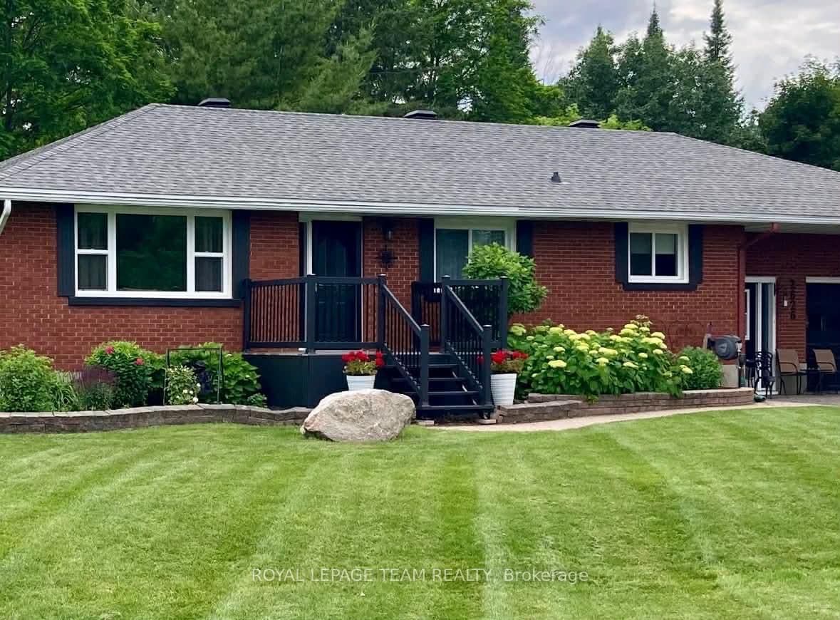 2626 Brentwood Avenue, Metcalfe, ON — photo 2