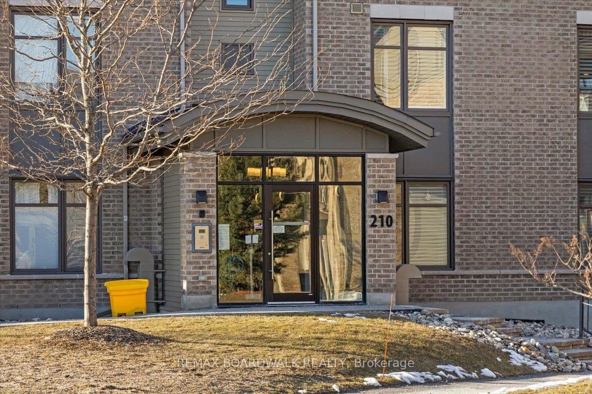 B102 - 210 Janka Private, Ottawa, ON — photo 3