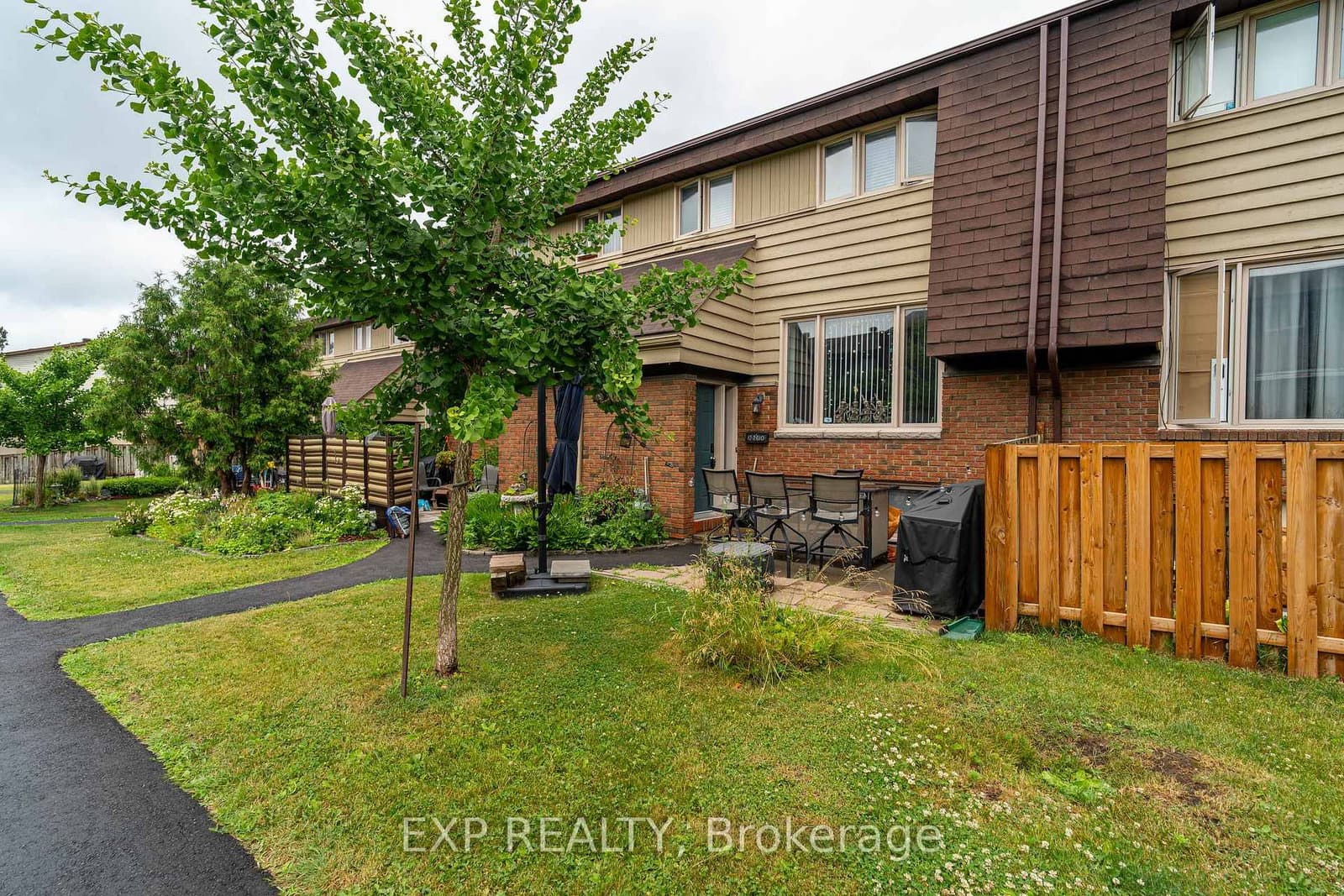 12 - 2610 Draper Avenue, Ottawa, ON — photo 2