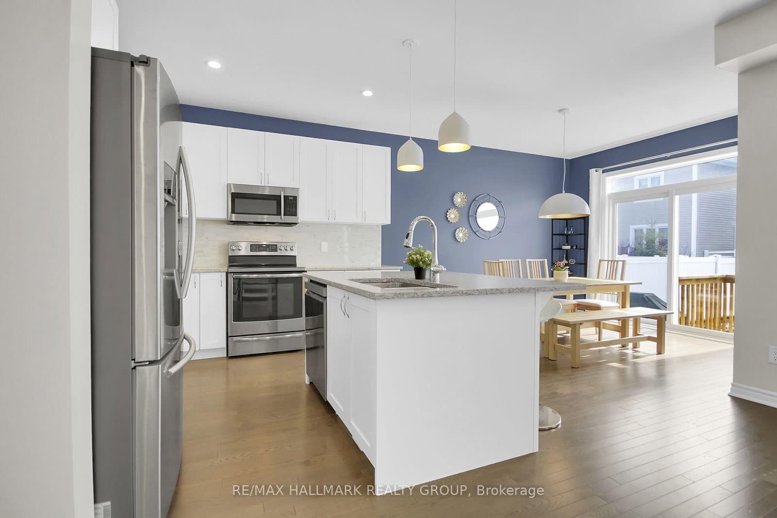 225 Rivertree Street, Ottawa, ON — photo 2