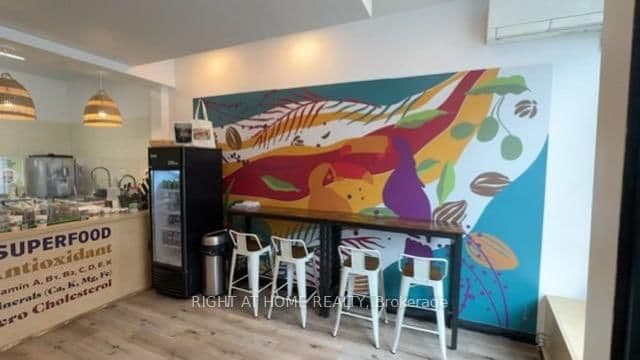 891 bank Street, Ottawa, ON — photo 3