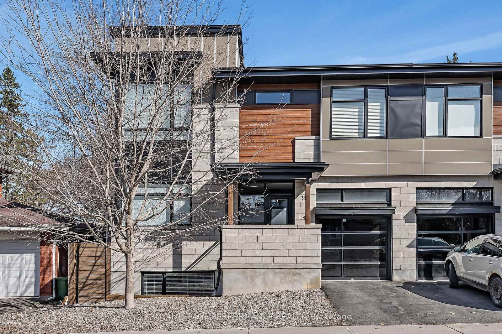 383 Princeton Avenue, Ottawa, ON