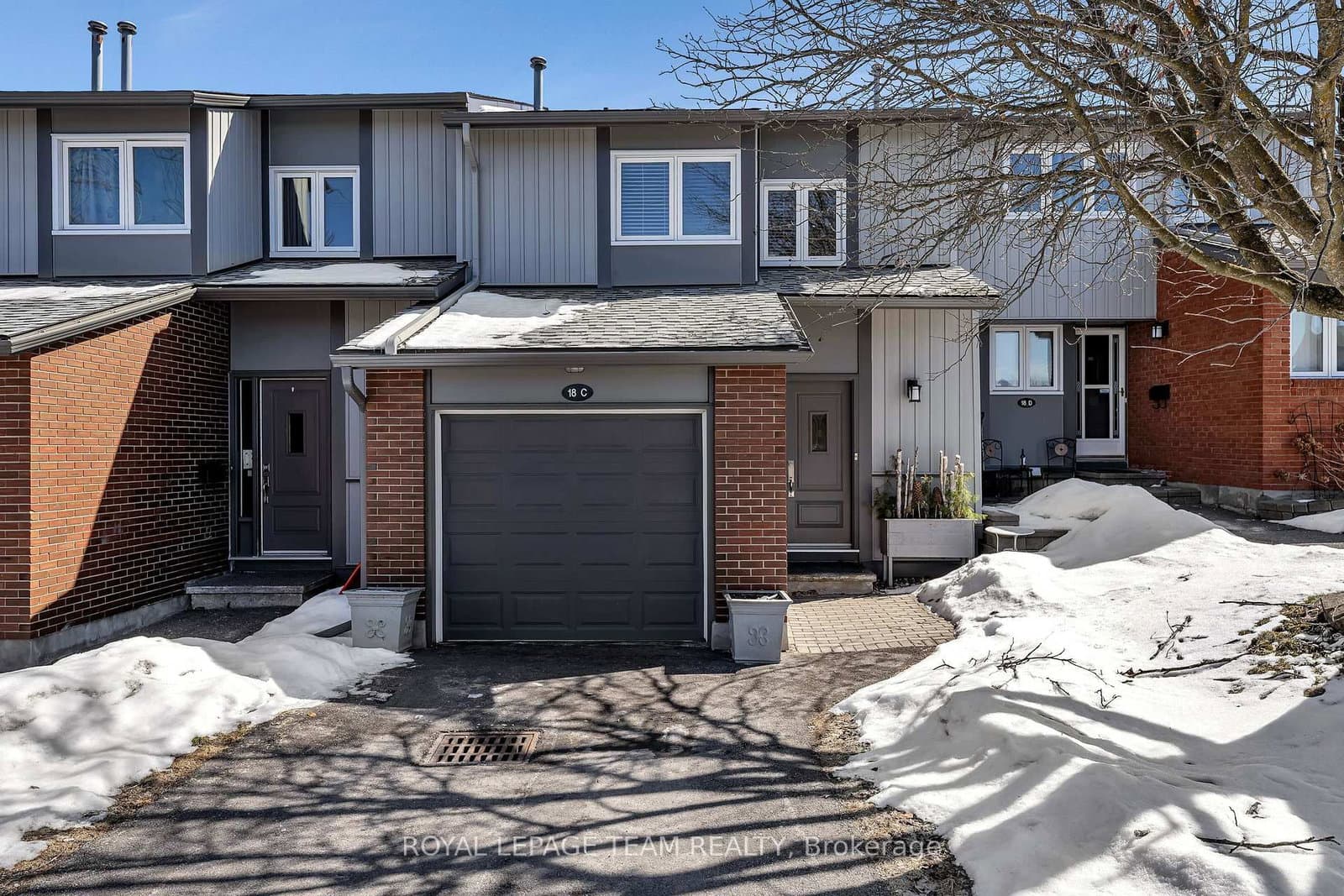 C - 18 Benlea Drive, Ottawa, ON