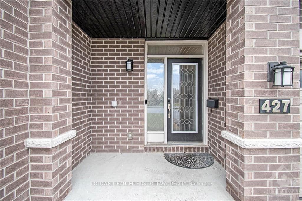 427 Rainrock Crescent, Ottawa, ON — photo 3