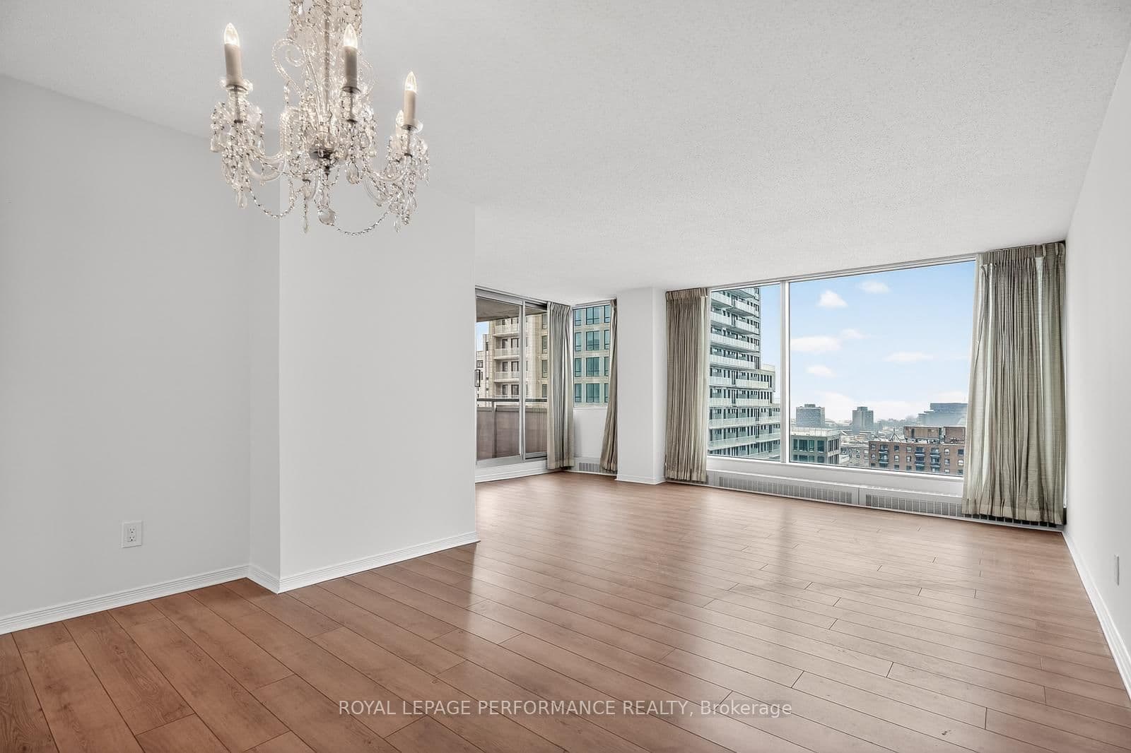 1603 - 160 George Street, Ottawa, ON — photo 3