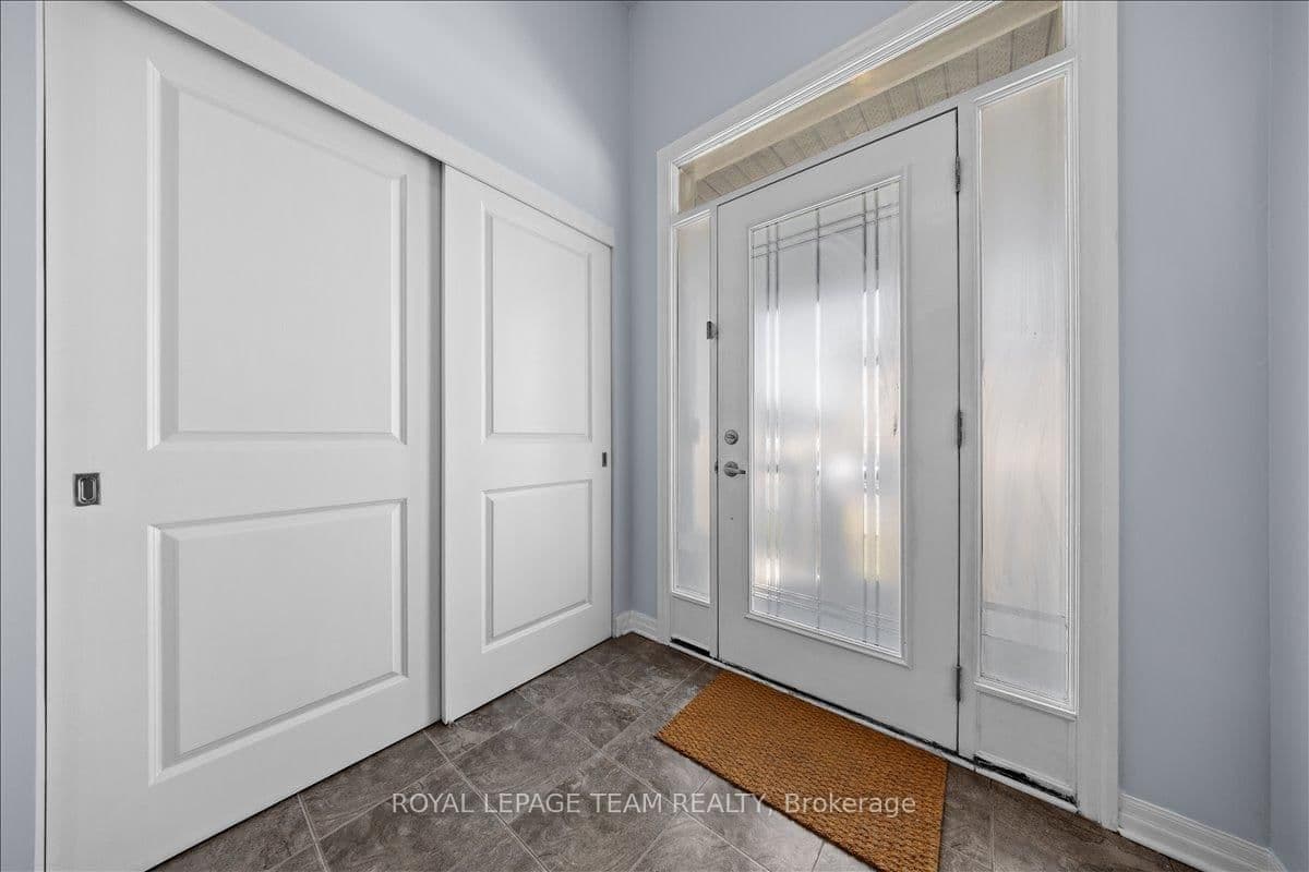 333 Tulum Crescent, Ottawa, ON — photo 3