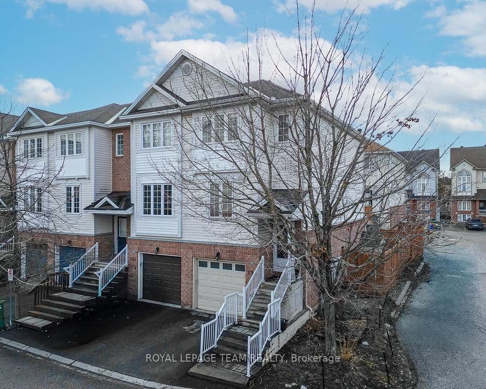 295 GERSHWIN Private, Ottawa, ON