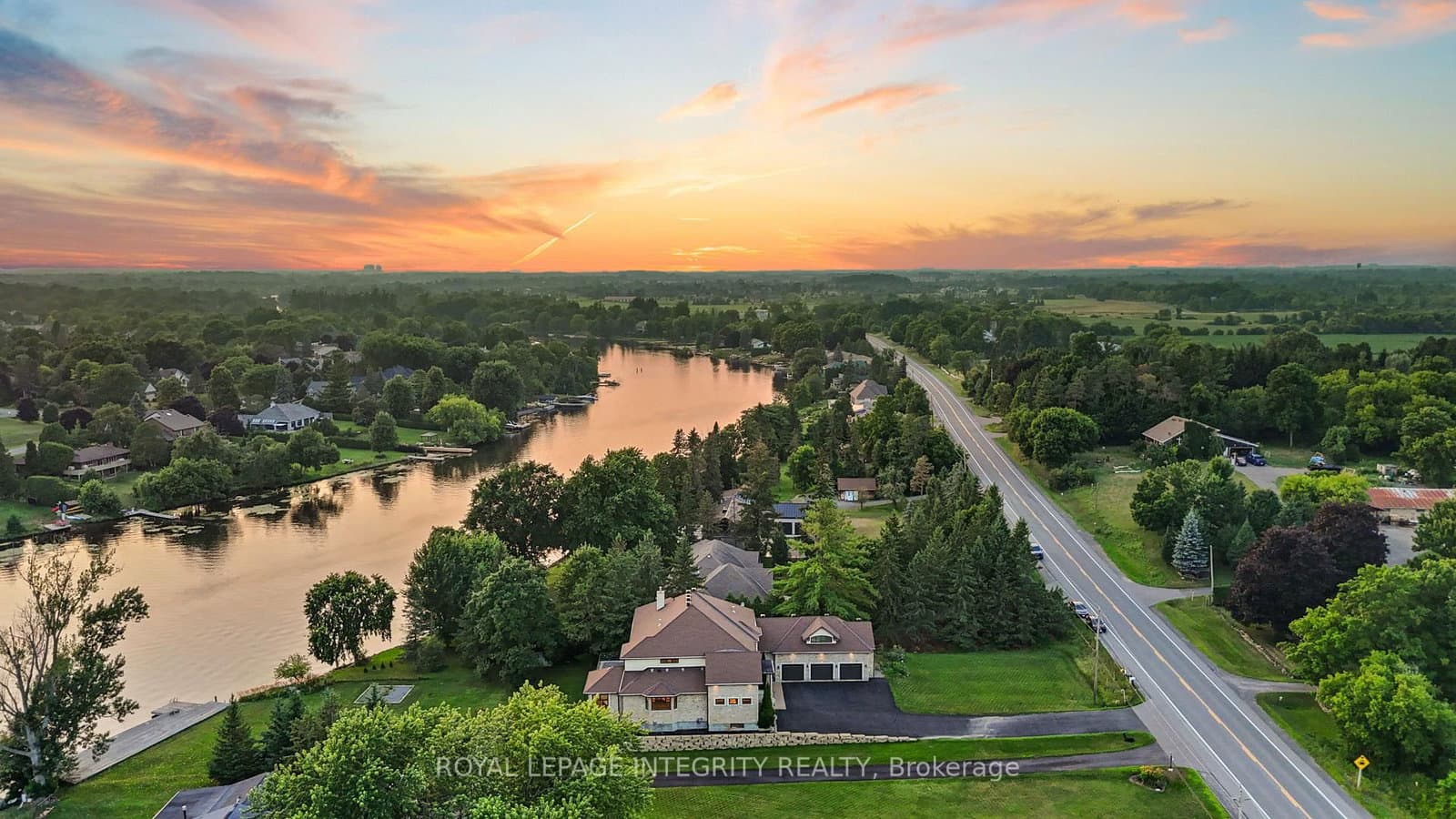 1180 River Road, Ottawa, ON — photo 2