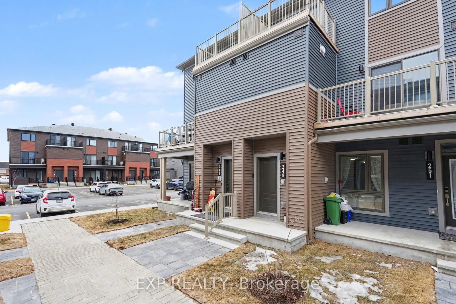 249 David Lewis Private, Ottawa, ON — photo 2