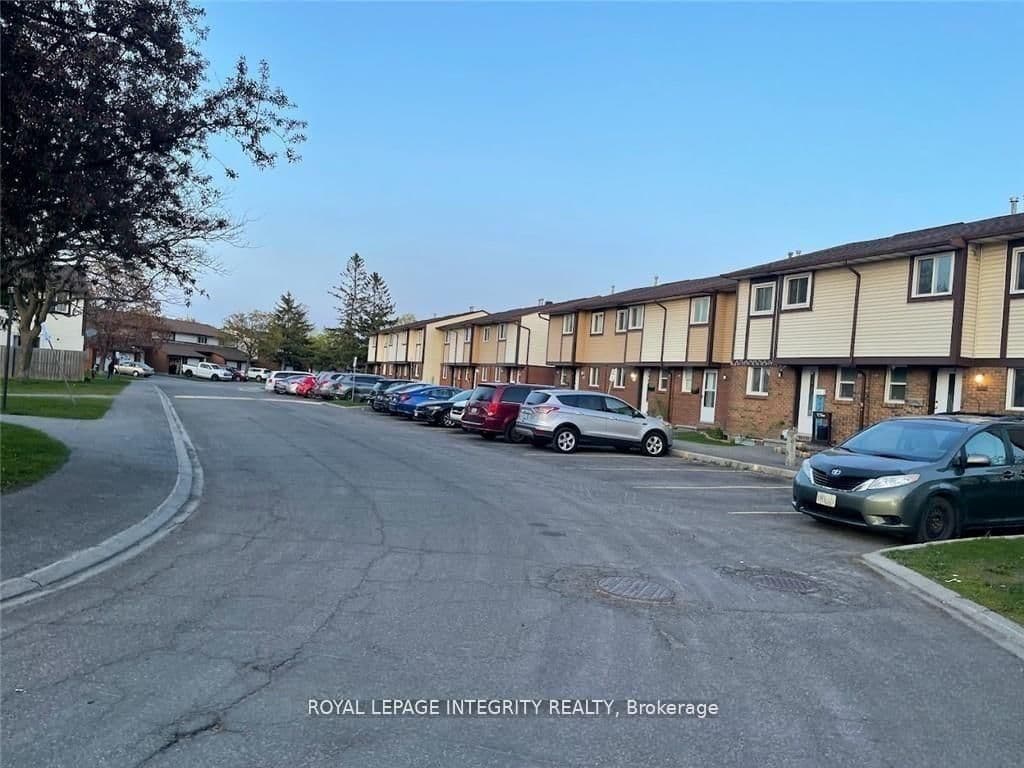 58 - 1767 Dondale Street, Ottawa, ON