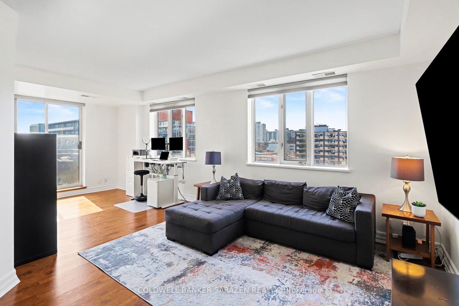 701 - 320 Mcleod Street, Ottawa, ON — photo 2