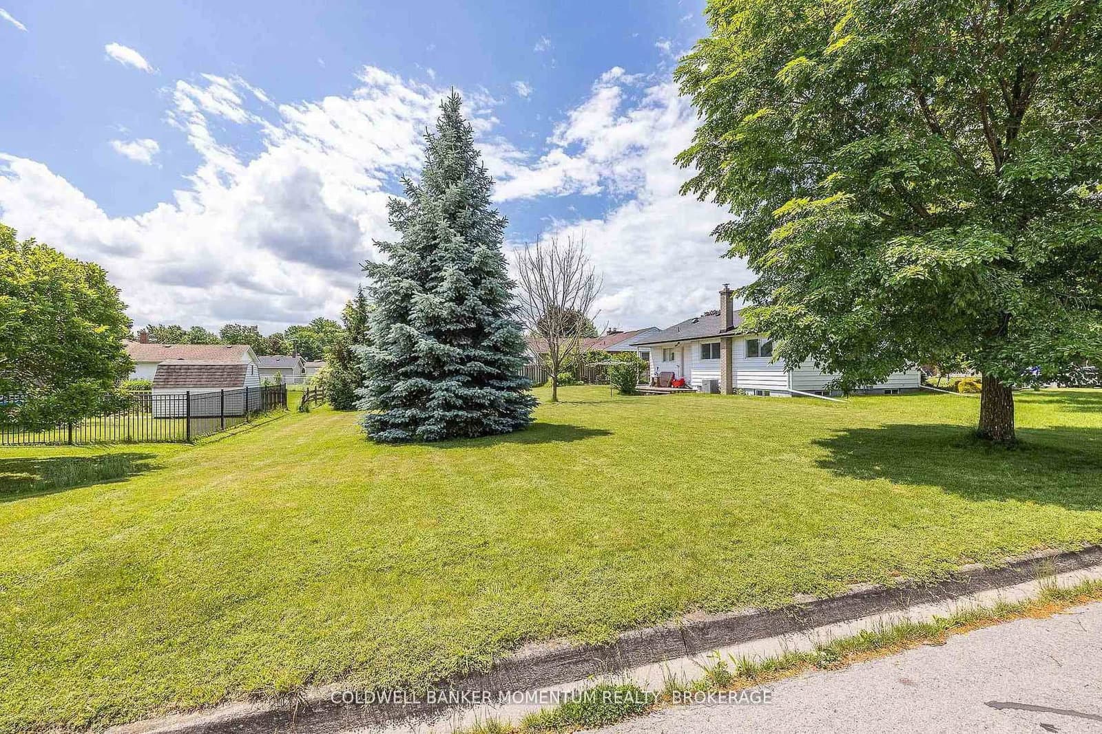 23 & 29 Dexter Drive, Welland, ON
