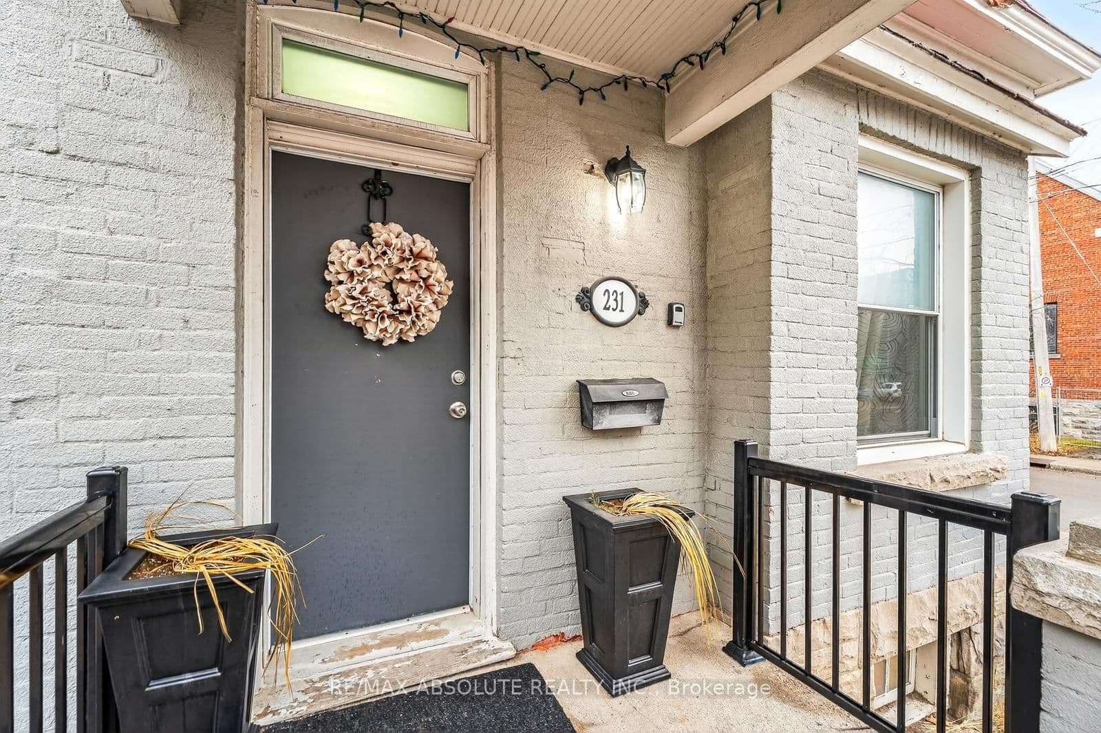 231 Bell Street, Ottawa, ON — photo 2