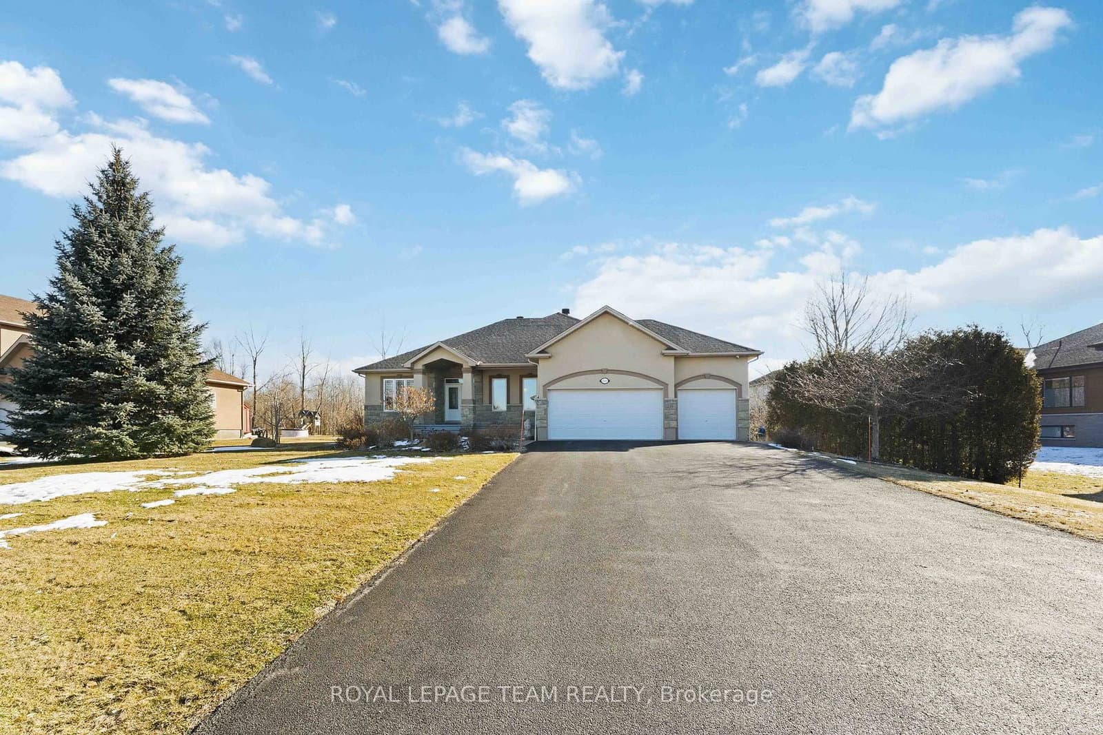 6868 Sparkling Lake Way, Greely, ON