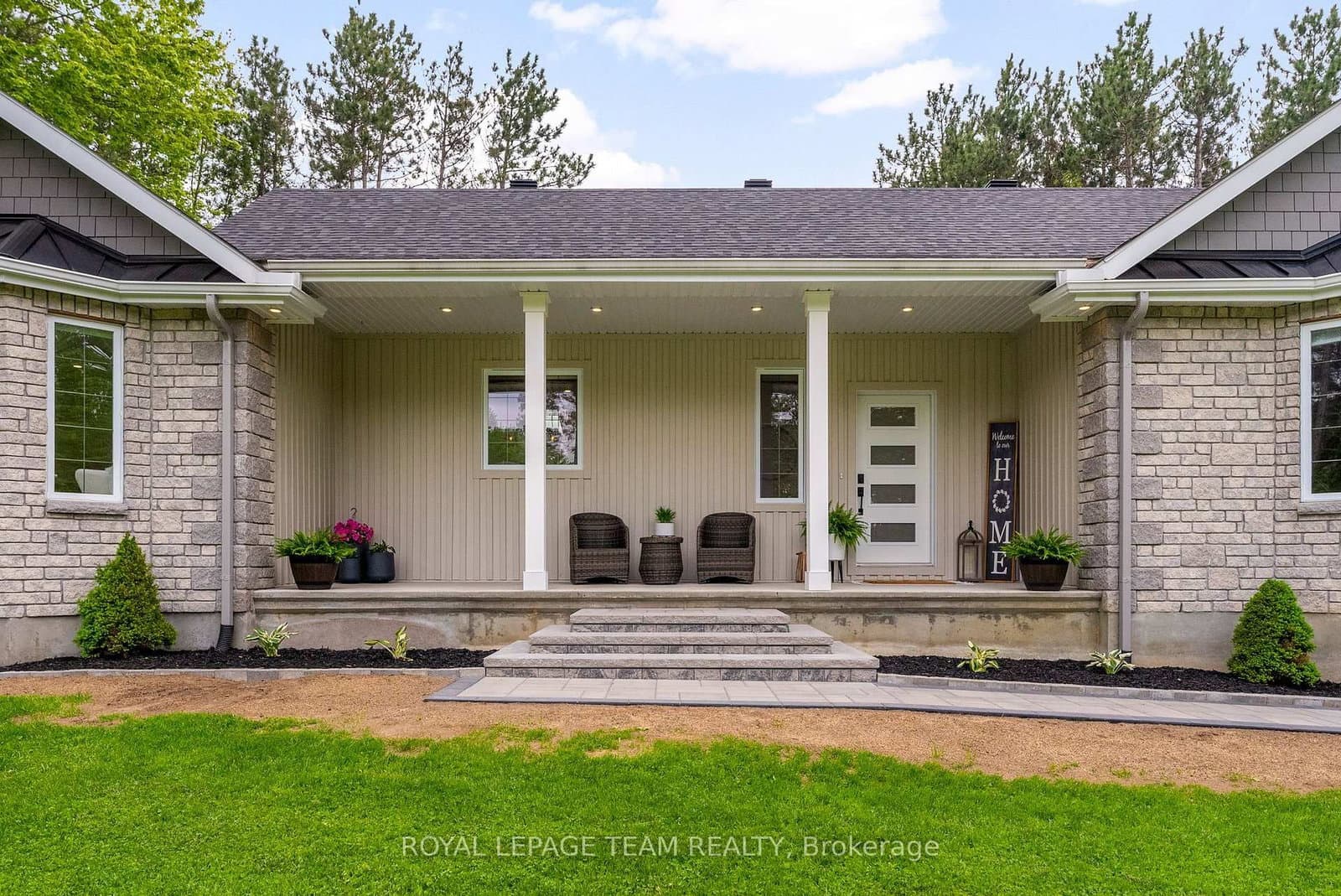 108 Royal Troon Lane, Ottawa, ON — photo 2