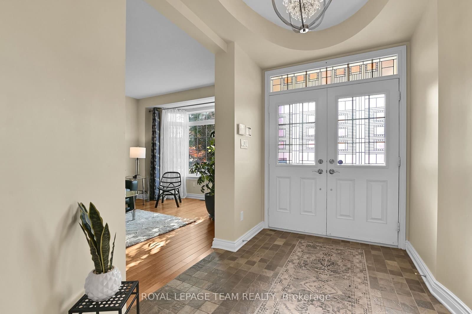 756 Kilbirnie Drive, Ottawa, ON — photo 3