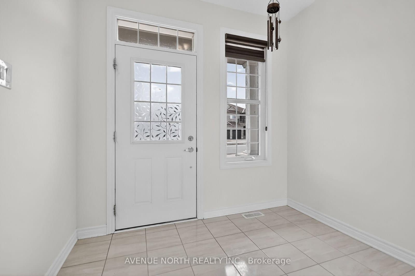 110 Dun Skipper Drive, Ottawa, ON — photo 3