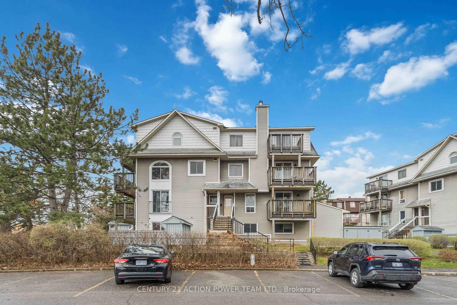 904 TANGUAY Court, Ottawa, ON